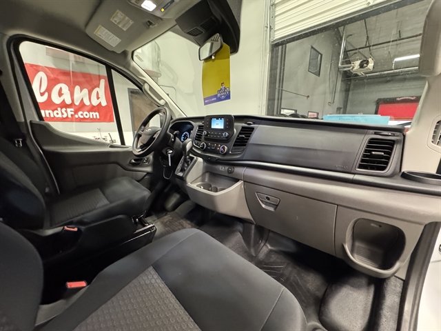 Used 2025 Ford Transit 250 Low Roof w/ Exterior Upgrade Package RWD image 12