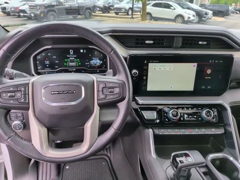 Certified 2023 GMC Sierra 1500 Denali AWD/4WD image 28
