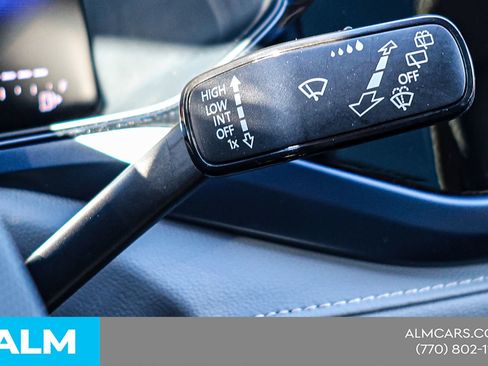 Used 2024 Volkswagen Taos SE image 26