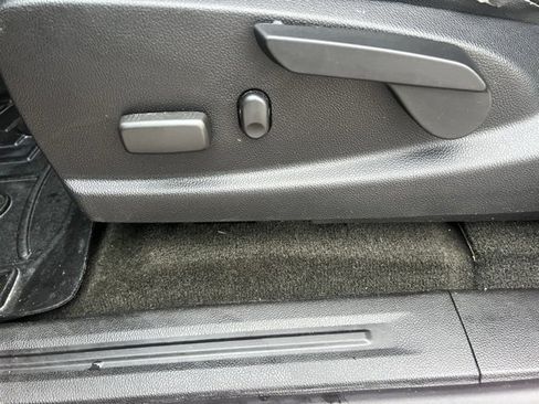 Used 2018 GMC Canyon SLT w/ Trailering Package image 26