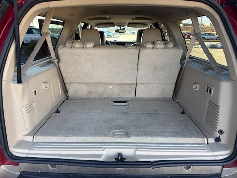 Used 2014 Ford Expedition EL XLT w/ Equipment Group 202A image 15