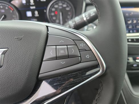 Used 2025 Cadillac XT5 Premium Luxury w/ Technology Package image 30