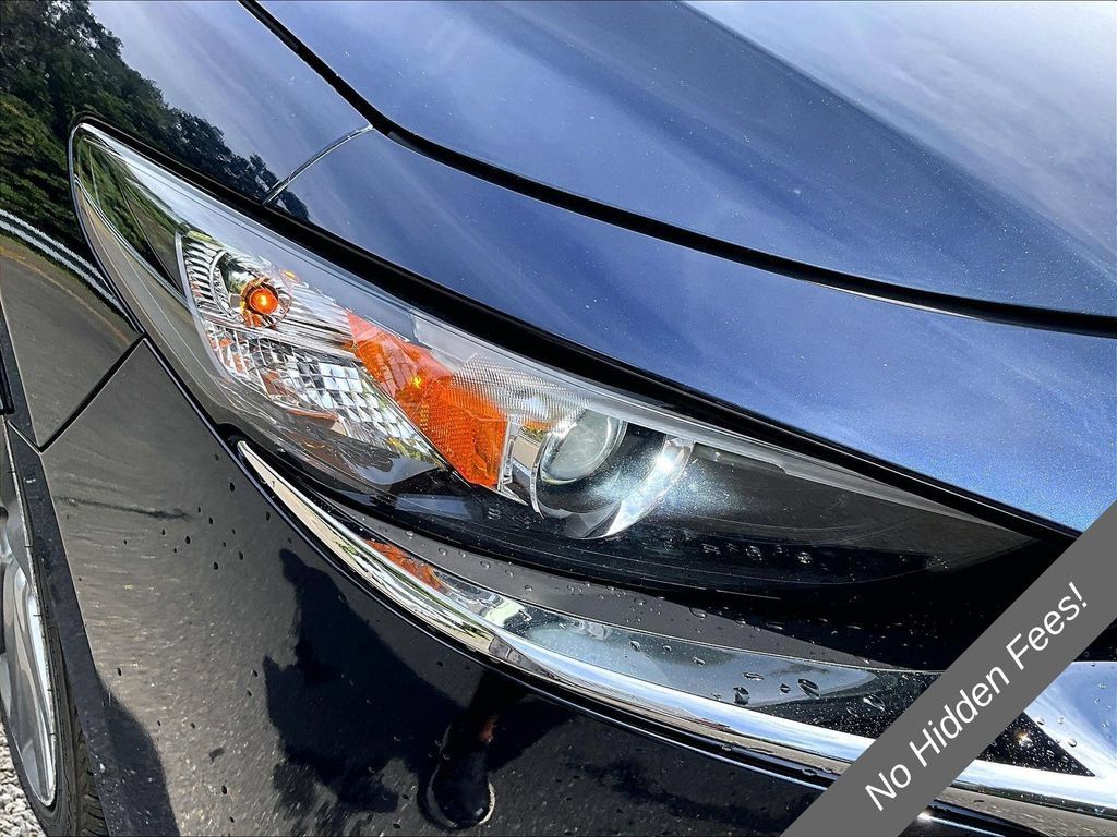 Used 2021 MAZDA MAZDA3 s FWD image 20