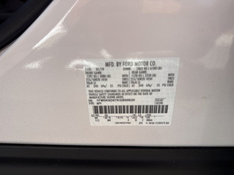 Used 2019 Ford Explorer XLT w/ Equipment Group 202A AWD/4WD image 49
