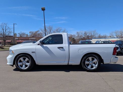 Used 2014 RAM 1500 Express RWD image 9