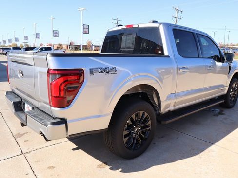 New 2025 Ford F150 Lariat w/ Equipment Group 501A Mid image 22