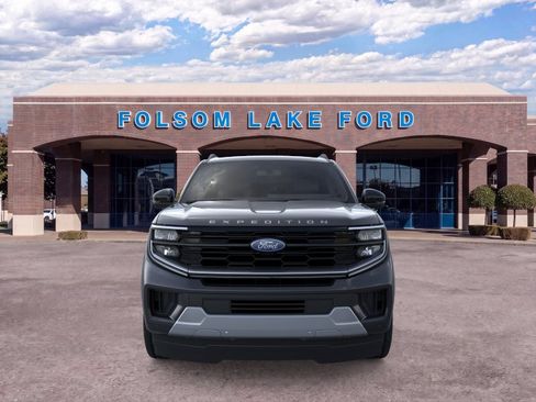 New 2026 Ford Expedition Max Platinum w/ Driver's Package AWD/4WD image 6