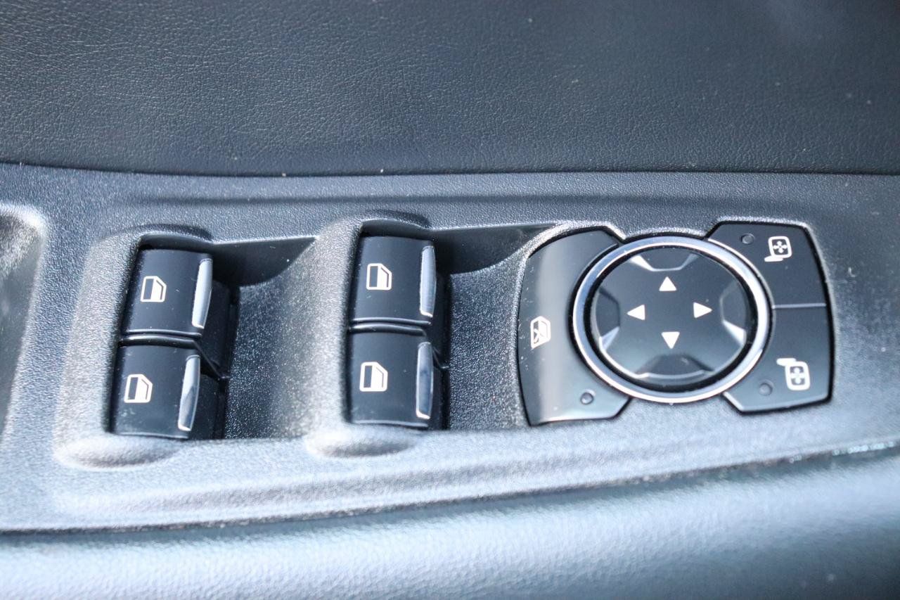 Used 2024 Ford Edge SEL AWD/4WD image 44