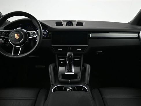 Certified 2023 Porsche Cayenne Platinum Edition AWD/4WD image 9
