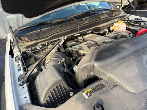 New 2024 RAM 5500 Tradesman image 21