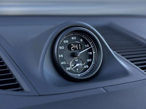 New 2026 Porsche Macan Turbo image 26