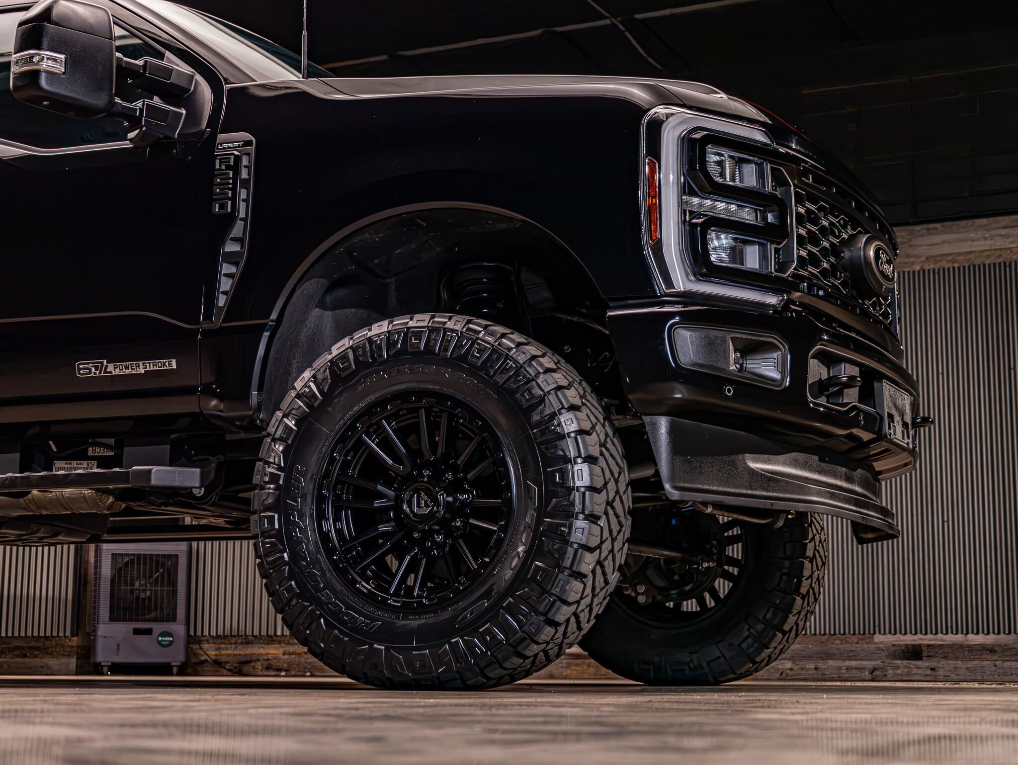 Used 2025 Ford F250 Lariat w/ Lariat Ultimate Package AWD/4WD image 17
