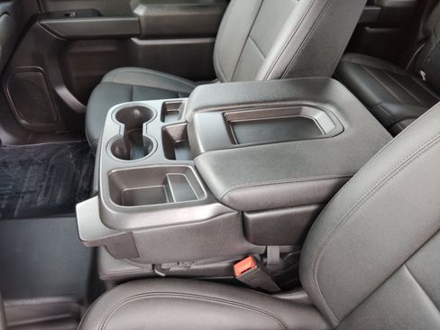 Used 2023 Chevrolet Silverado 1500 W/T w/ WT Value Package AWD/4WD image 25