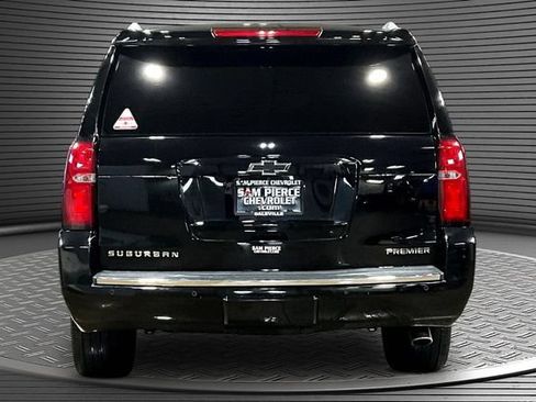 Used 2020 Chevrolet Suburban Premier AWD/4WD image 5