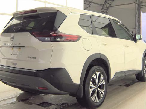 Used 2023 Nissan Rogue SV AWD/4WD image 5