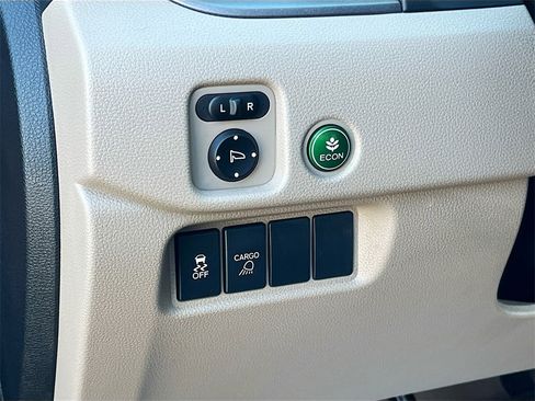 Used 2019 Honda Ridgeline RTL-T image 10