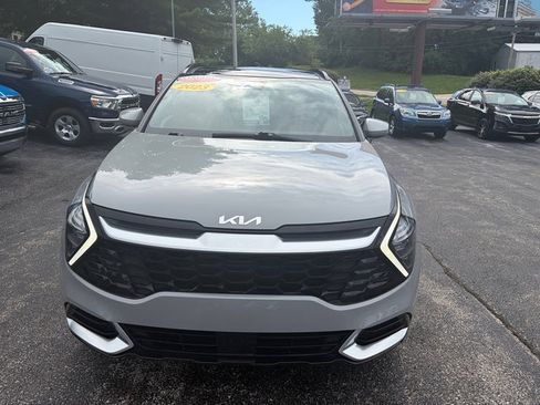 Used 2023 Kia Sportage SX FWD image 3
