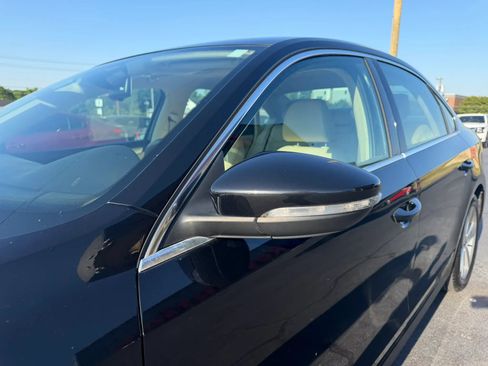 Used 2012 Volkswagen Passat 2.5 SE FWD image 10