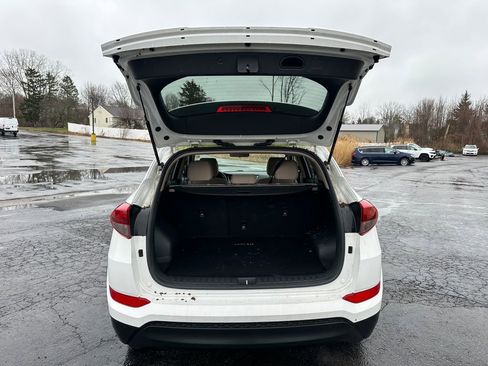 Used 2017 Hyundai Tucson SE image 15