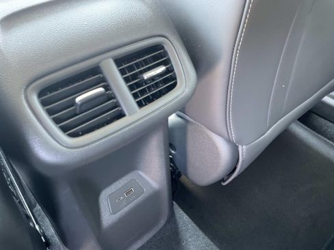 Used 2024 Buick Envision Preferred AWD/4WD image 10