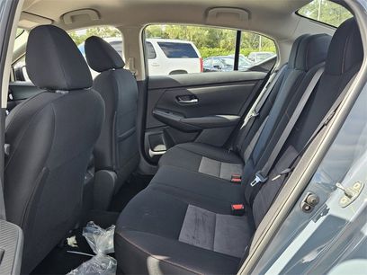 New 2025 Nissan Sentra SR w/ Trunk Package