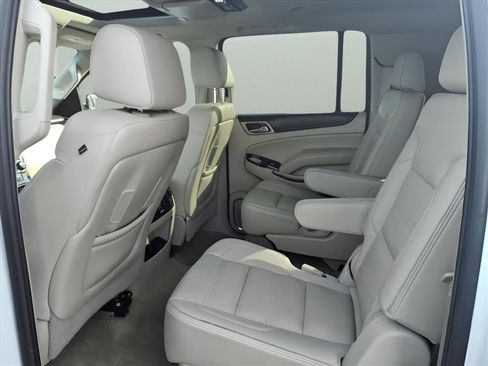 Used 2016 GMC Yukon XL Denali w/ Open Road Package image 24