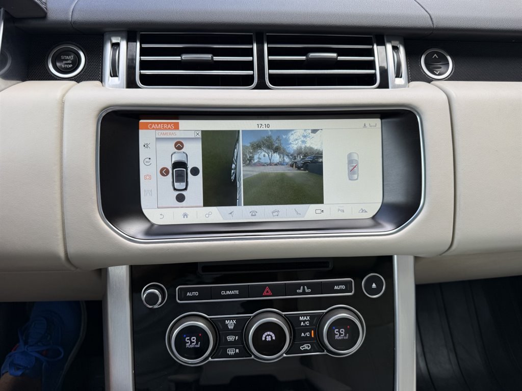 Used 2017 Land Rover Range Rover HSE AWD/4WD image 32