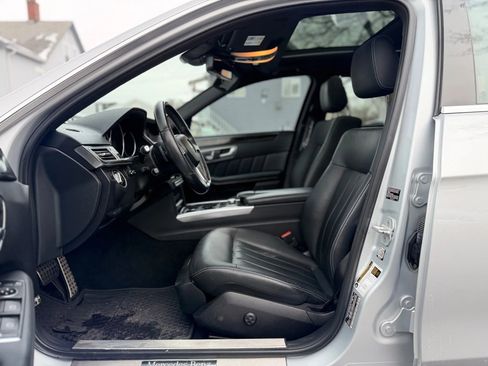 Used 2014 Mercedes-Benz E 350 4MATIC Wagon image 13