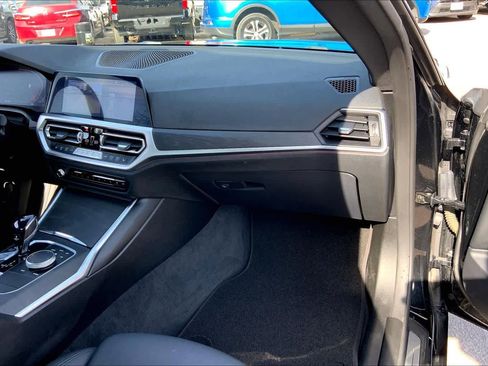 Used 2021 BMW 430i xDrive Coupe w/ Convenience Package image 16