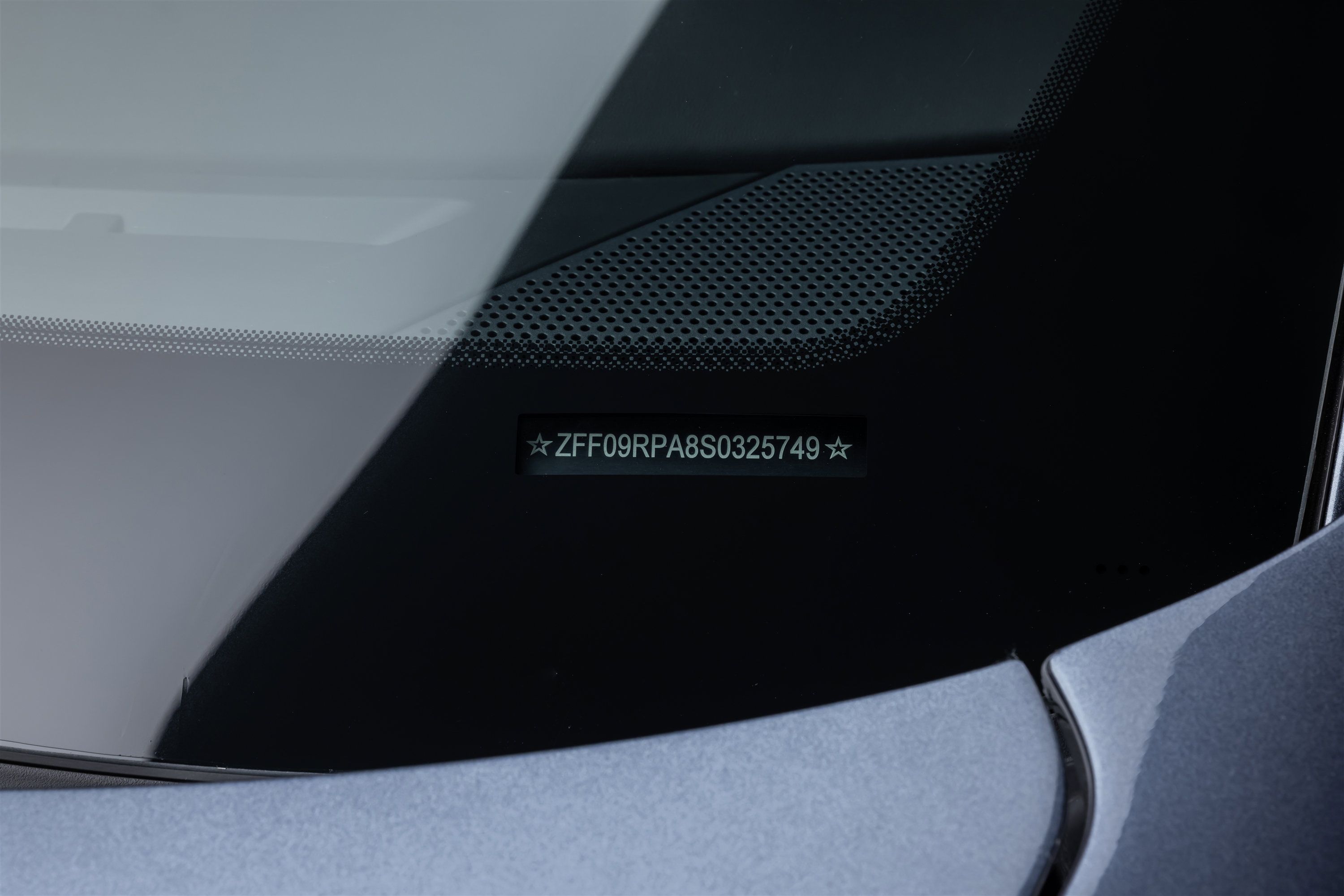 Certified 2025 Ferrari Roma Spider RWD image 26