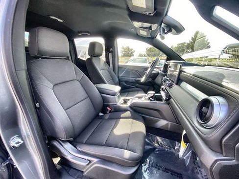 Certified 2025 Chevrolet Colorado LT w/ Advanced Trailering Package image 19