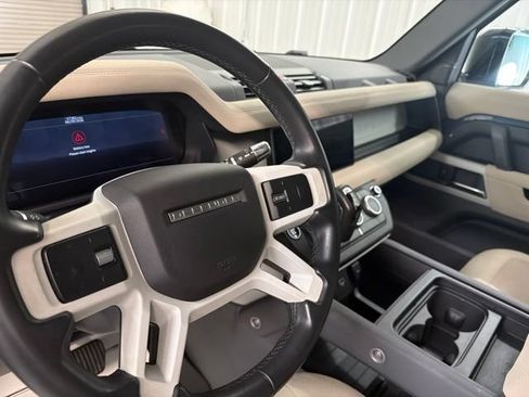 Used 2020 Land Rover Defender 110 SE AWD/4WD image 12