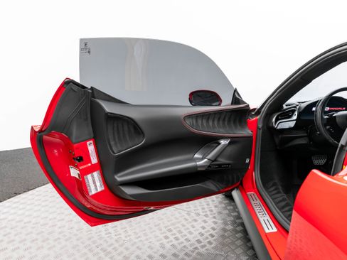 Certified 2022 Ferrari SF90 Stradale image 12