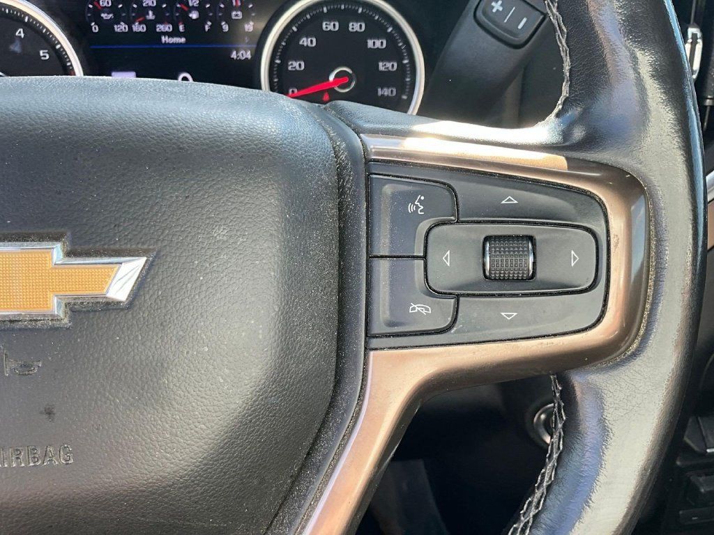Used 2019 Chevrolet Silverado 1500 High Country w/ Technology Package AWD/4WD image 14