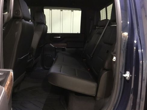 Used 2022 Chevrolet Silverado 2500 High Country w/ Technology Package image 47