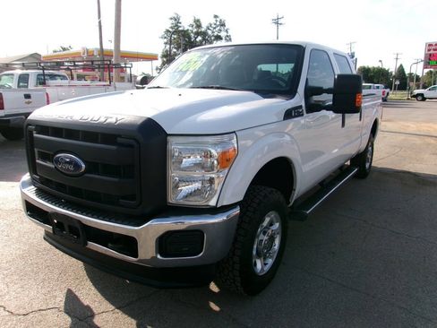 Used 2015 Ford F250 XL w/ Power Equipment Group AWD/4WD image 4