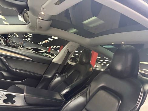 Used 2021 Tesla Model 3 Standard Range Plus RWD image 19