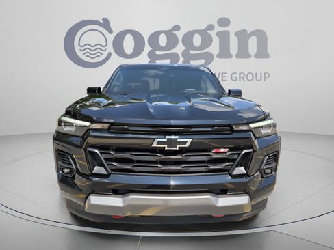 Used 2024 Chevrolet Colorado Z71 AWD/4WD image 8
