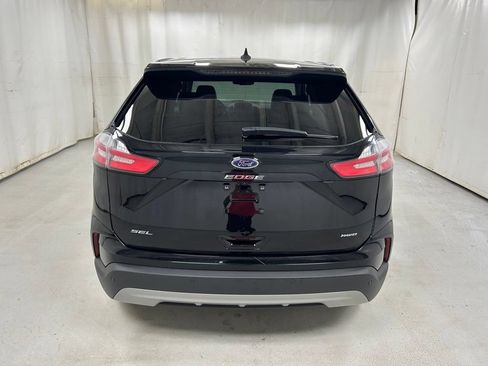 Used 2021 Ford Edge SEL w/ Convenience Package AWD/4WD image 6