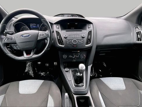 Used 2016 Ford Focus ST FWD image 16