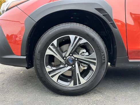 Certified 2025 Subaru Crosstrek 2.5i Premium image 8