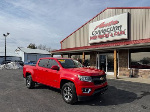 Used 2020 Chevrolet Colorado Z71 image 2