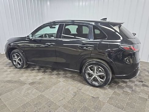 Used 2023 Honda HR-V EX-L image 4