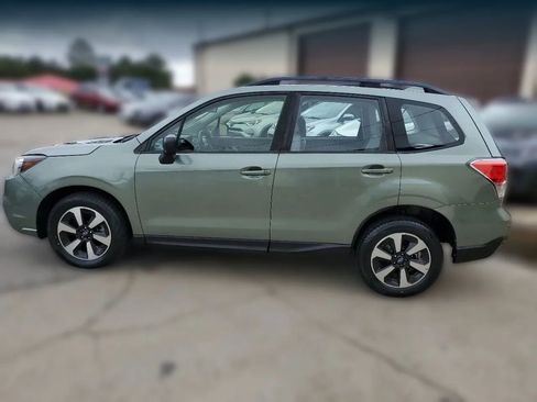 Used 2017 Subaru Forester 2.5i w/ Alloy Wheel Package image 5