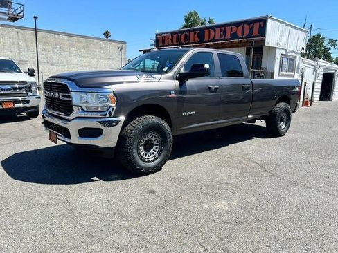 Used 2020 RAM 2500 Tradesman w/ Towing Technology Group AWD/4WD image 2