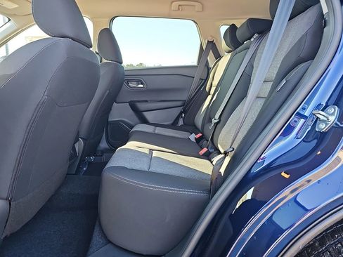 New 2026 Nissan Rogue SV image 18