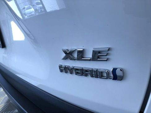 Certified 2024 Toyota RAV4 XLE image 15