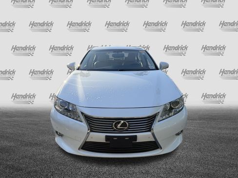 Used 2014 Lexus ES 350 w/ Luxury Package FWD image 3