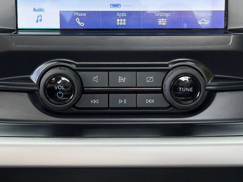 Used 2023 Ford F150 XL w/ XL Chrome Appearance Package AWD/4WD image 10