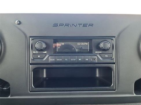 Used 2022 Mercedes-Benz Sprinter 2500 image 26
